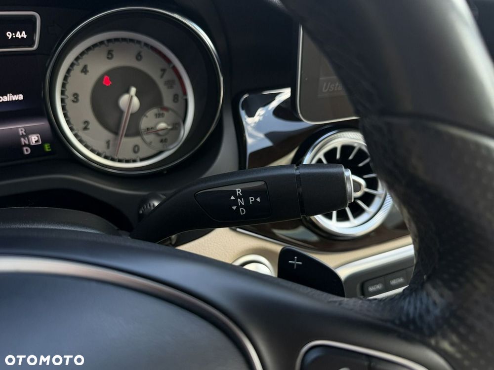 Mercedes-Benz CLA - 38