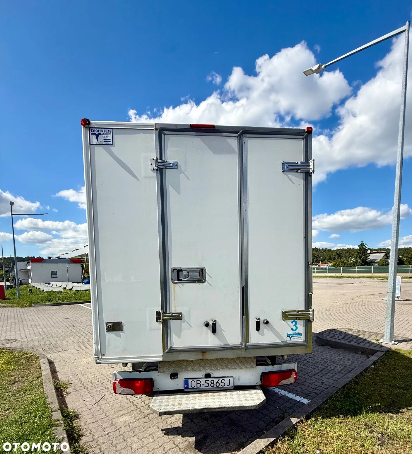 Mercedes-Benz Sprinter - 7