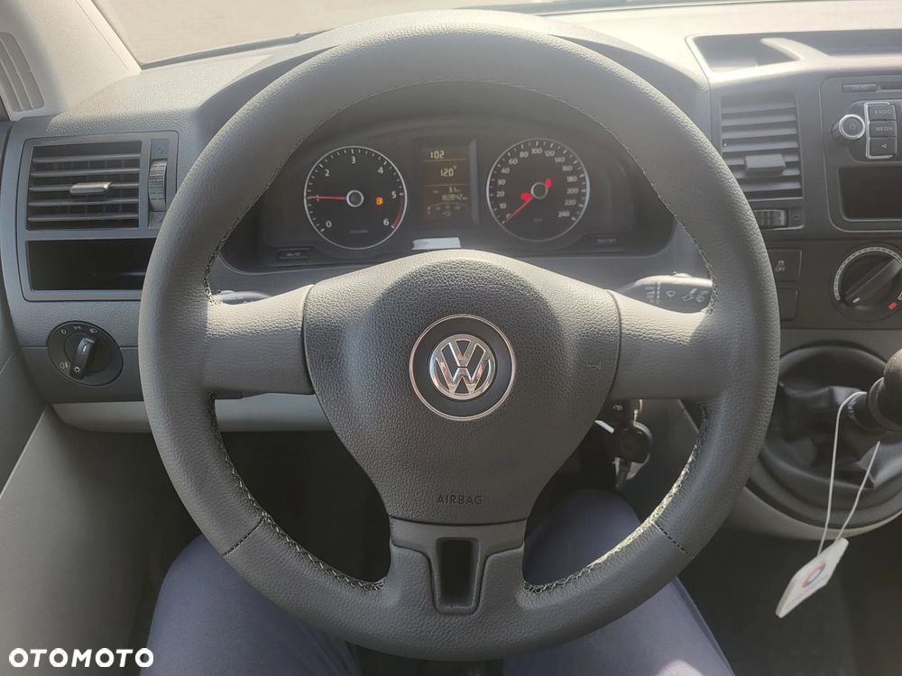 Volkswagen Transporter - 24