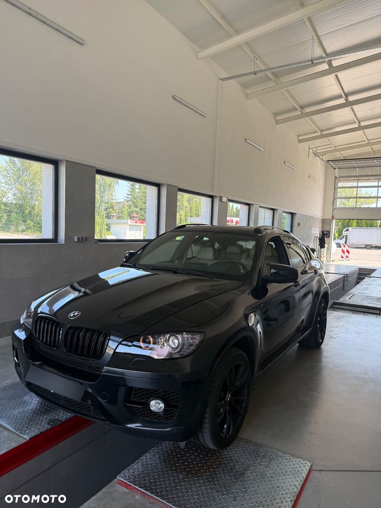 BMW X6 xDrive35i - 8