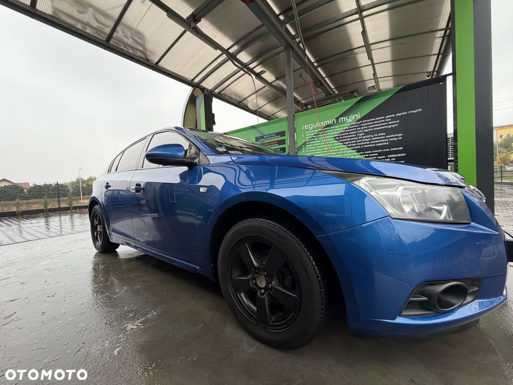 Chevrolet Cruze - 3