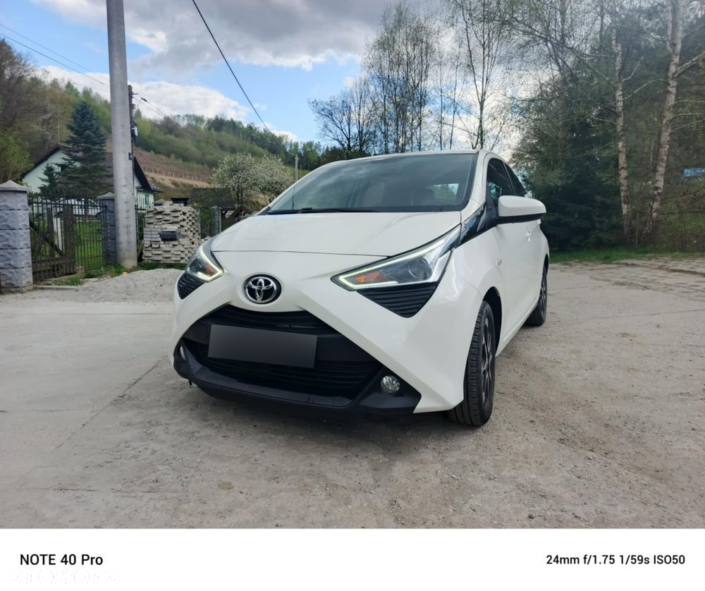 Toyota Aygo 1.0 VVT-i JBL Edition - 3
