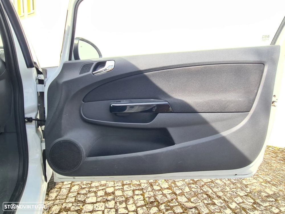 Opel Corsa 1.3 CDTI - 22
