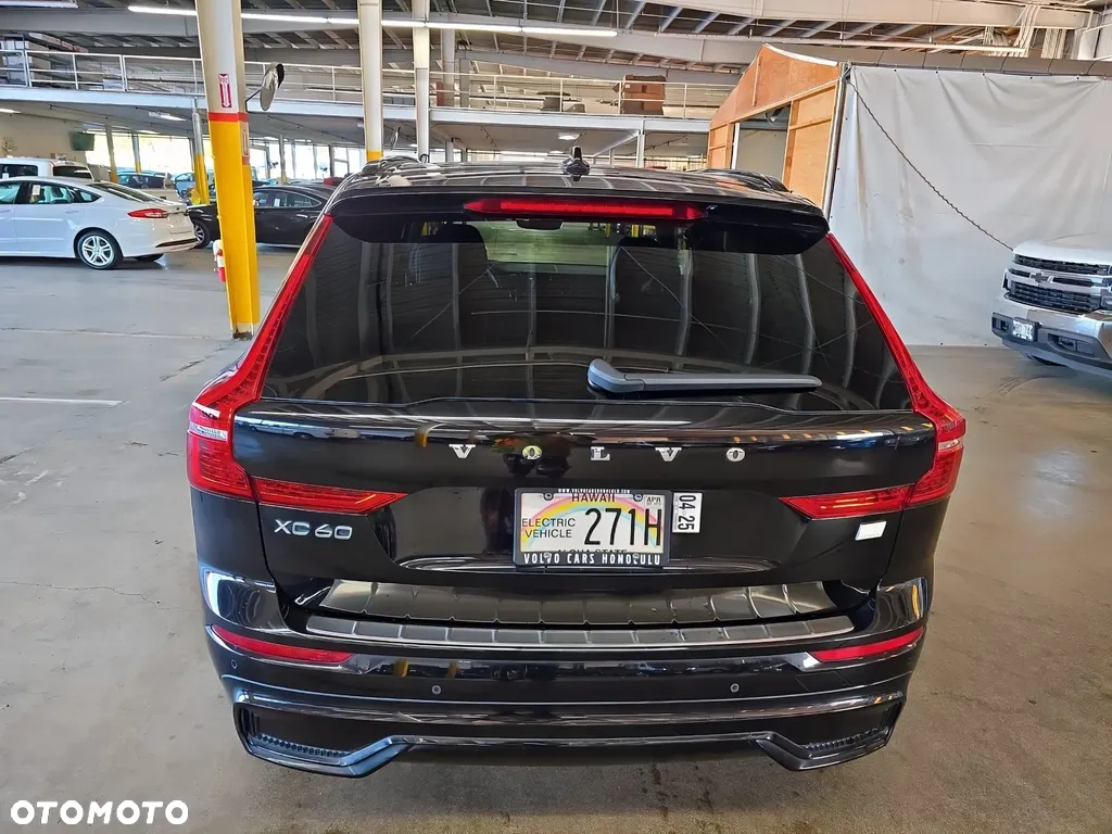 Volvo XC 60 T8 AWD Plug-In Hybrid R-Design