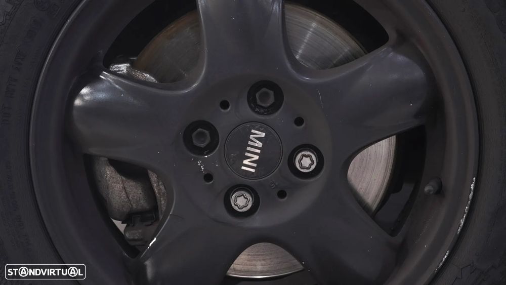 MINI 3 Portas One - 7