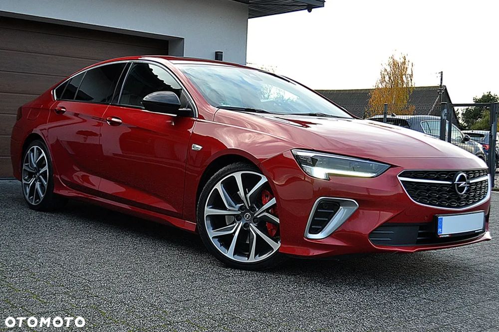 Opel Insignia 2.0 T 4x4 GSi S&S - 1