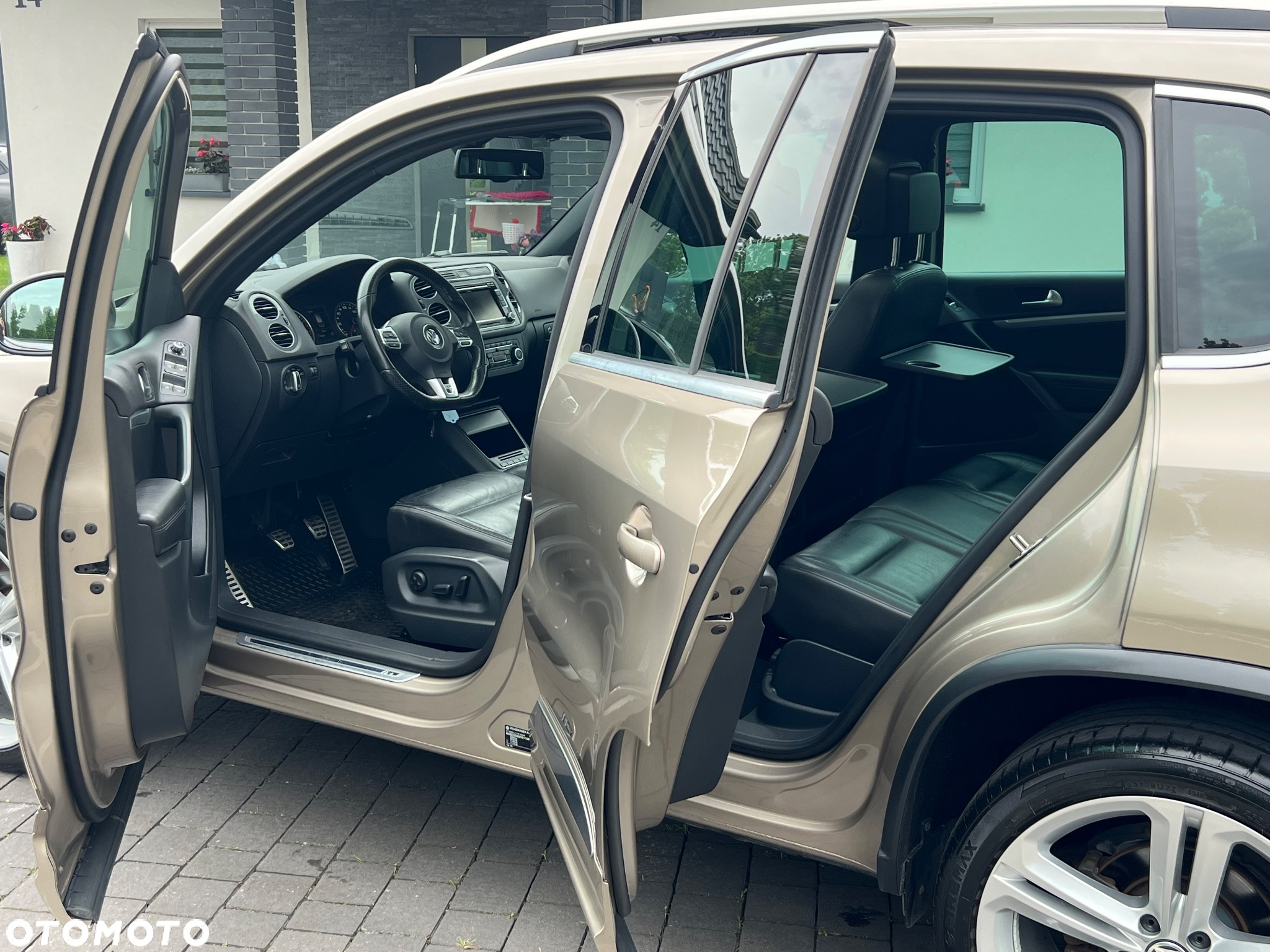 Volkswagen Tiguan 1.4 TSI 4Mot R-Style - 21