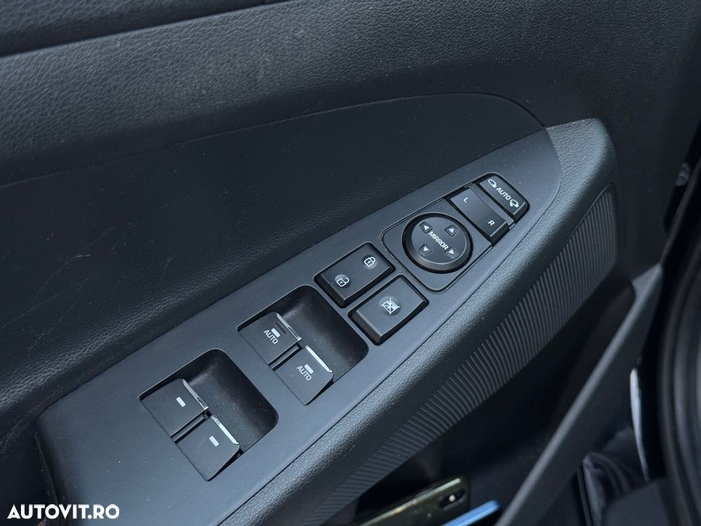 Hyundai Tucson 1.6 CRDi 2WD Select - 12