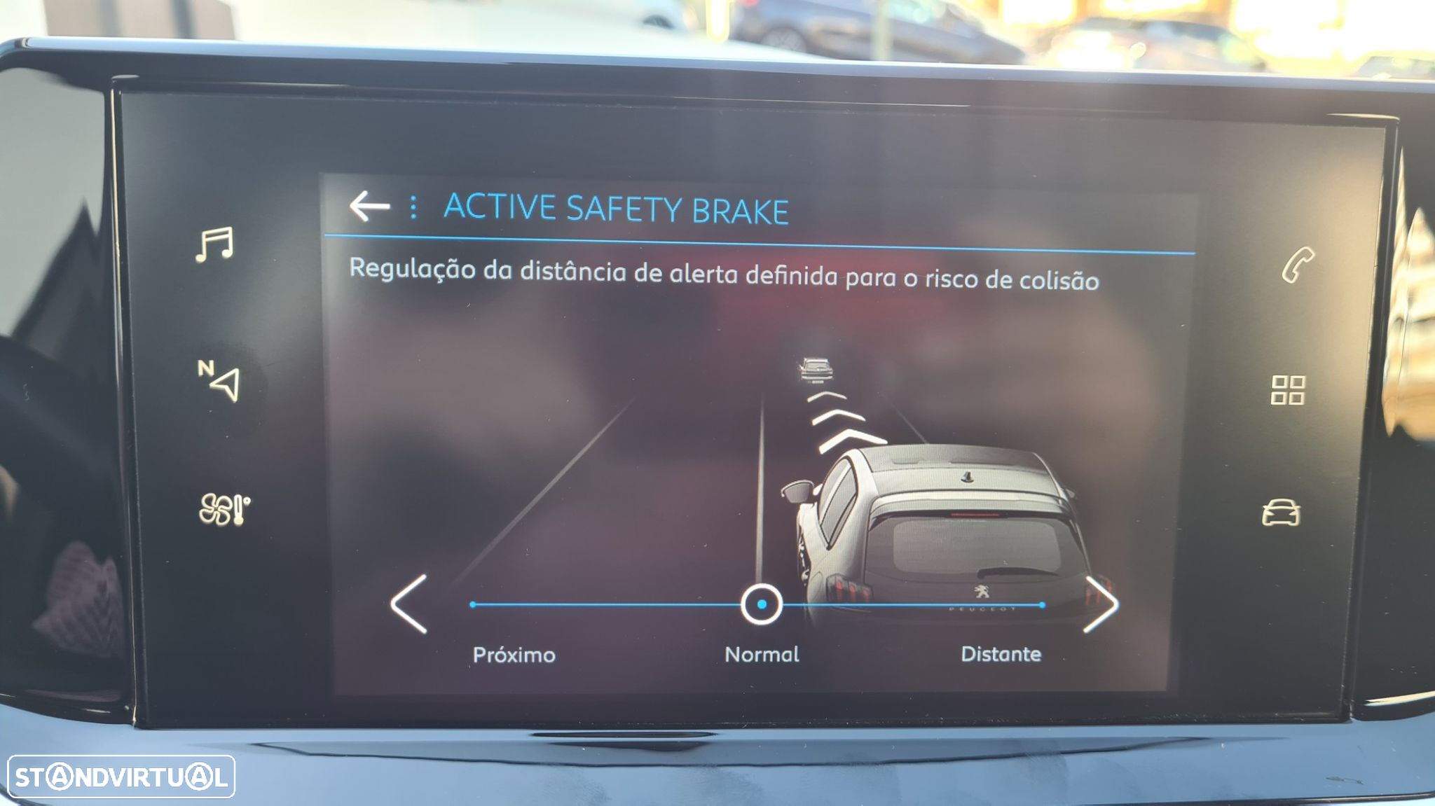 Peugeot 208 1.5 BlueHDi Active Business Pack - 26