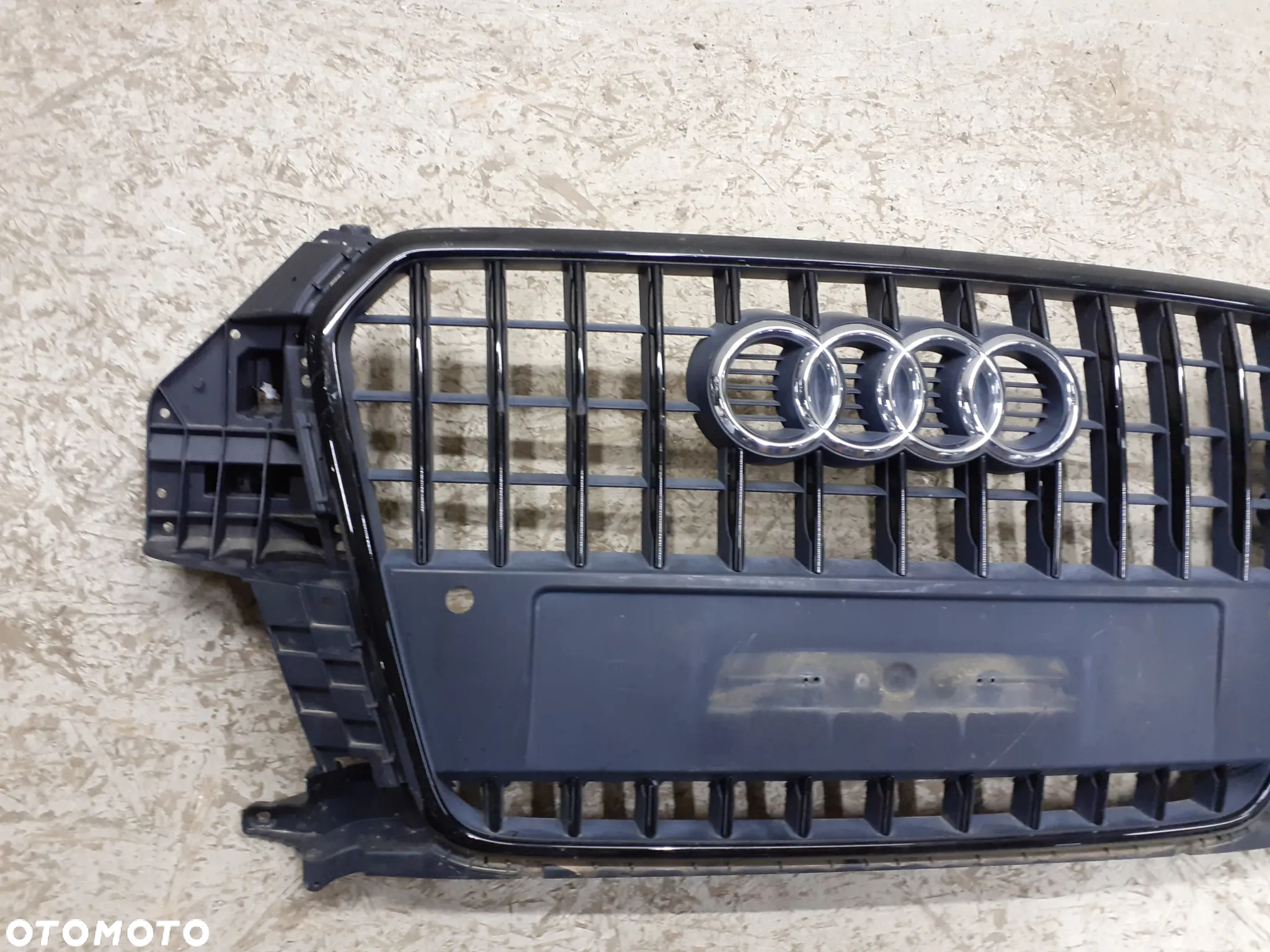 GRILL ATRAPA AUDI Q3 8U0 S-LINE 2011-2014R 8U0853651 - 2