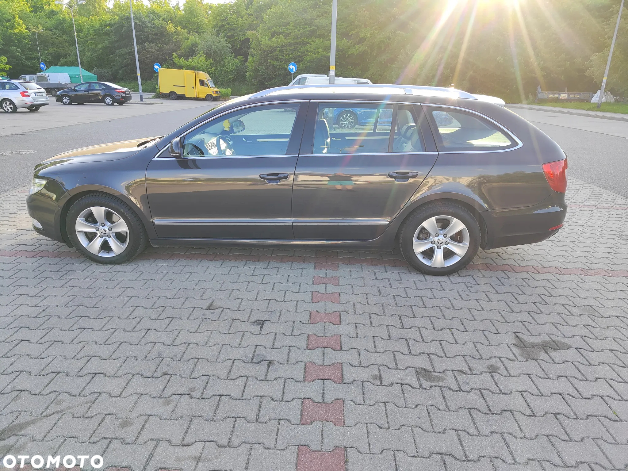 Skoda Superb 1.6 TDI GreenLine - 5