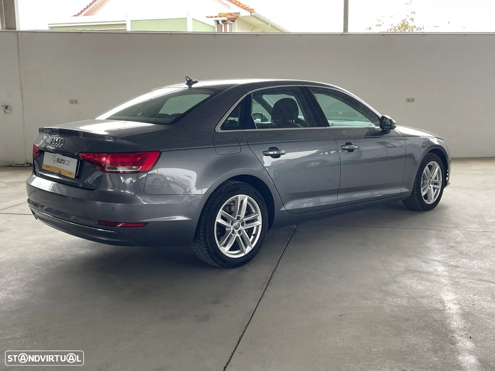 Audi A4 2.0 TDI ultra S tronic sport - 5