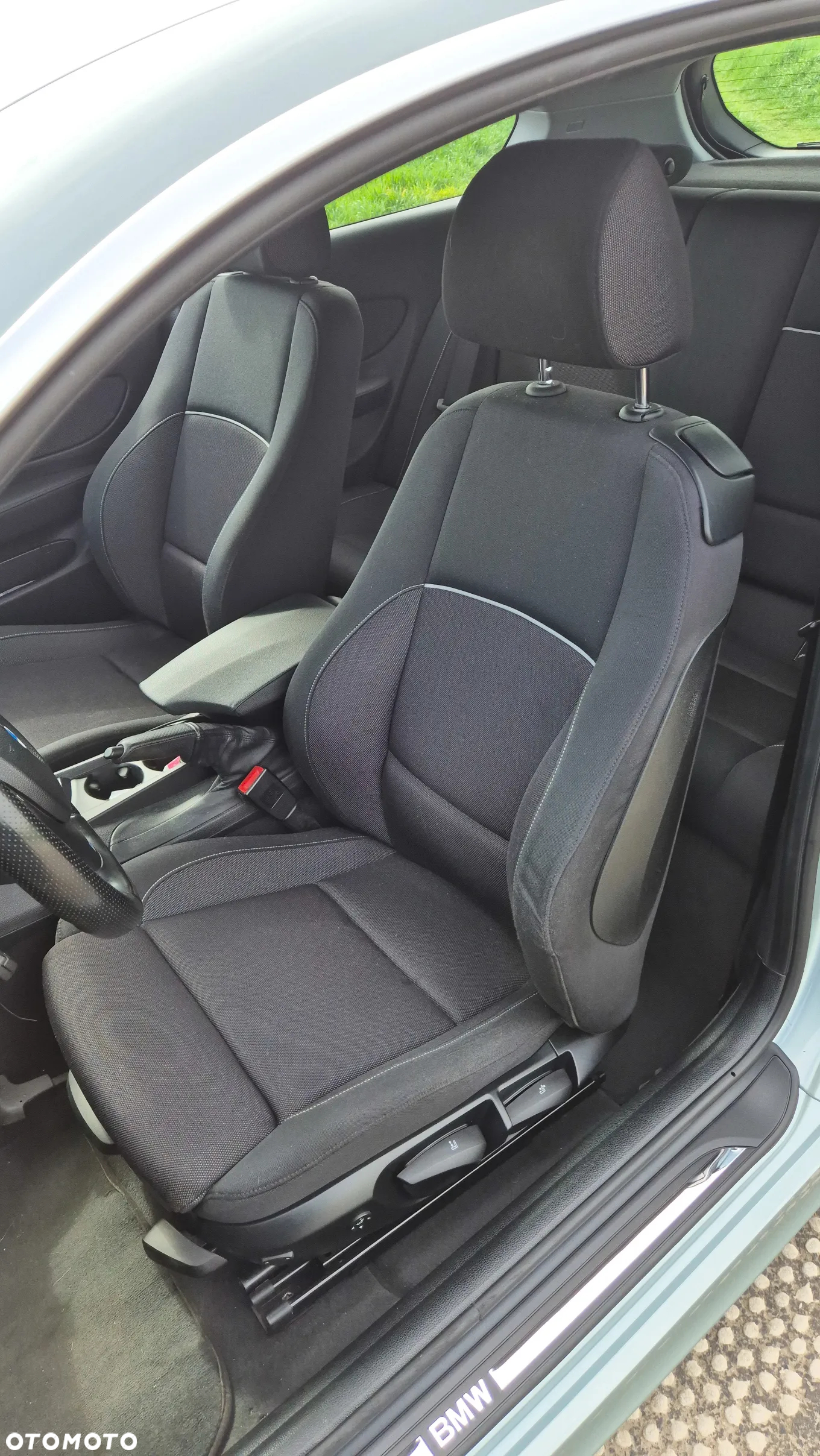BMW Seria 1 - 30