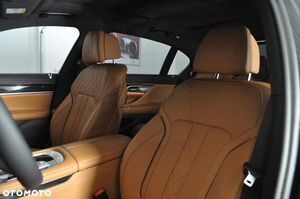 BMW Seria 7 740Ld xDrive mHEV - 5