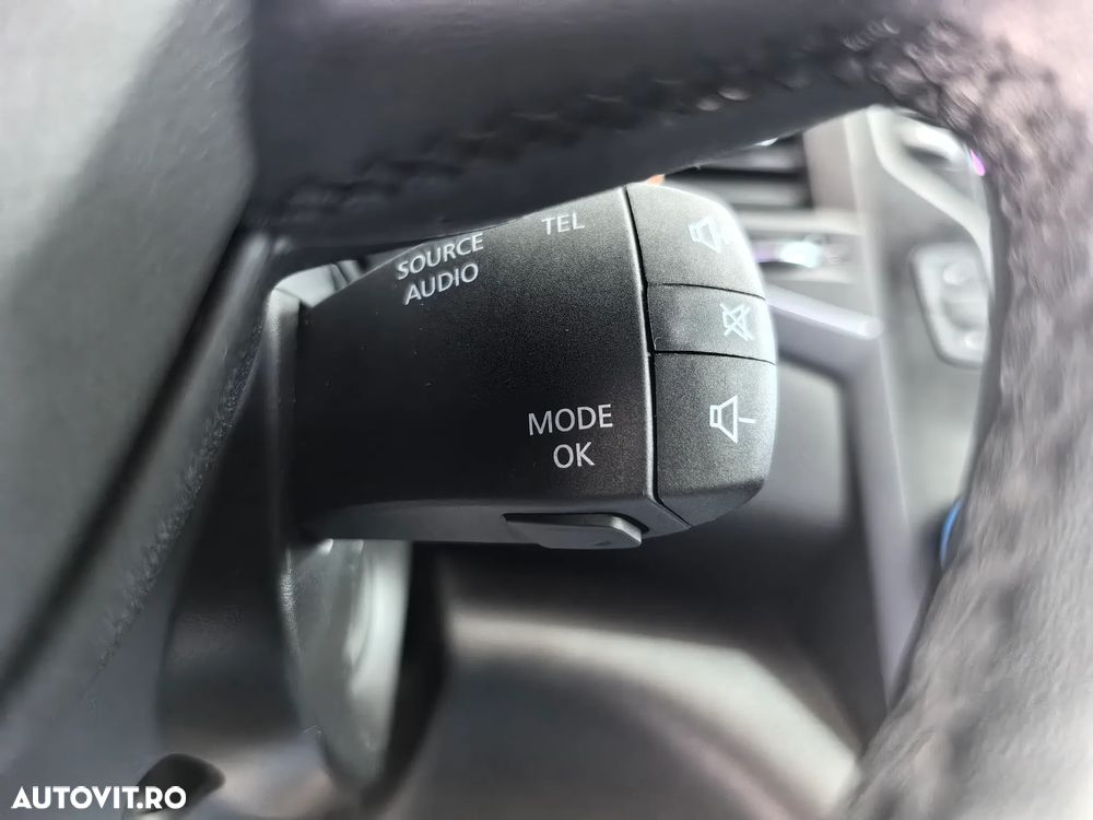 Renault Megane ENERGY TCe Life - 18