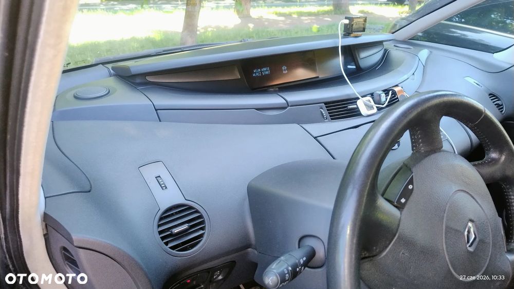 Renault Espace 2.0T Impulsion - 9