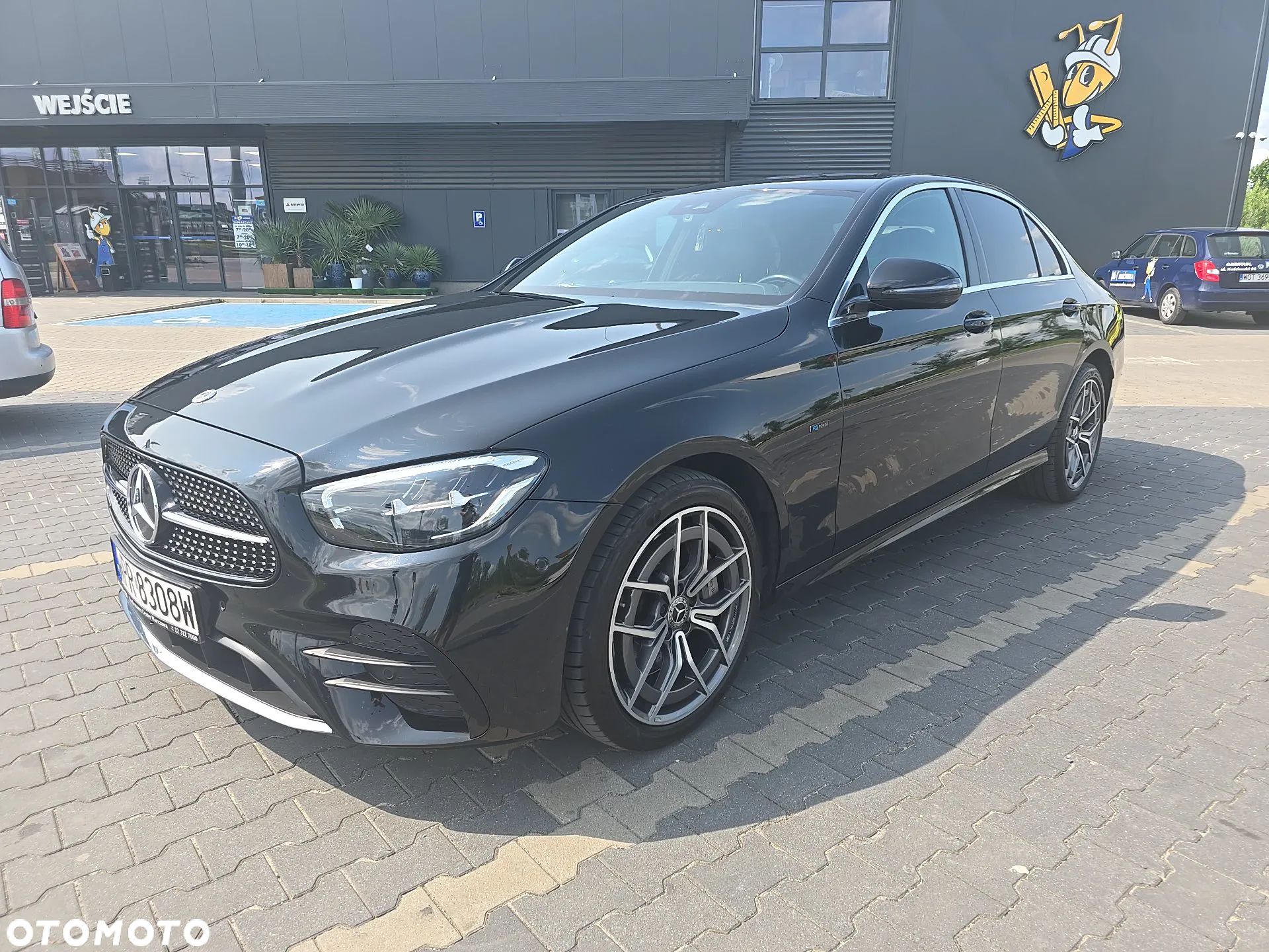 Mercedes-Benz Klasa E 300 de AMG - 1