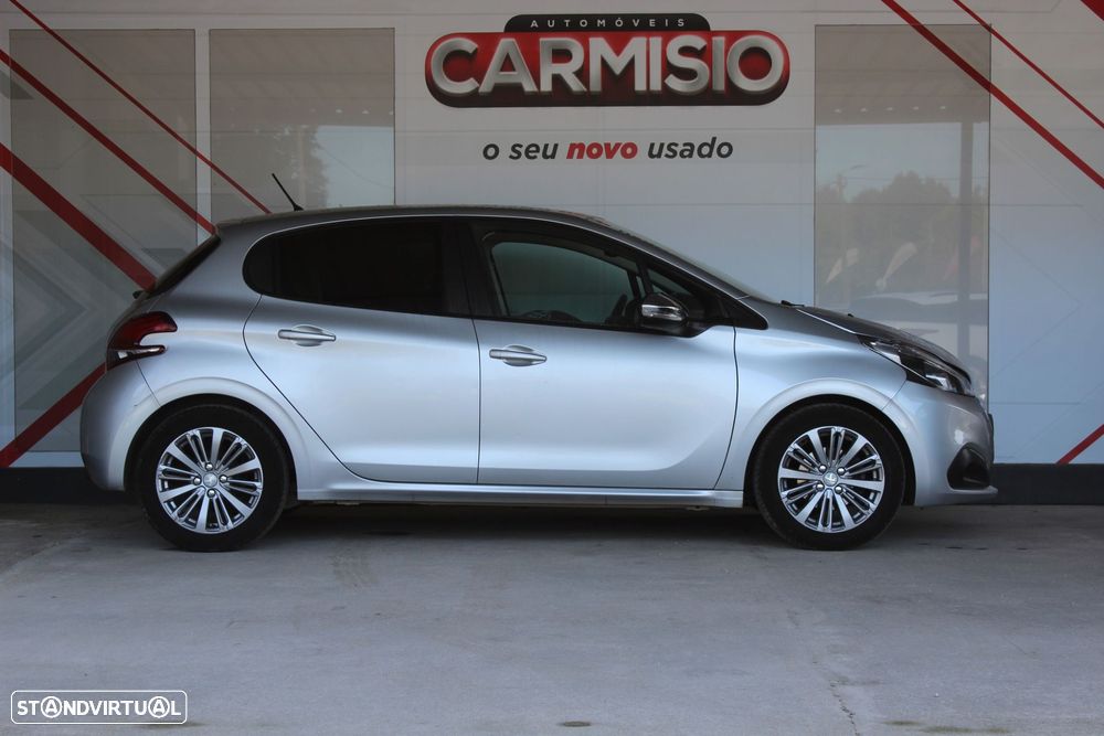 Peugeot 208 1.2 PureTech Style - 2