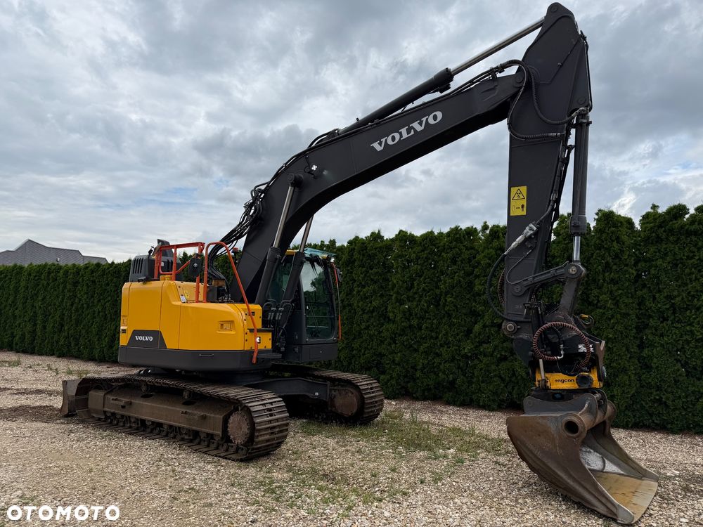 Volvo ECR 235 EL - 7