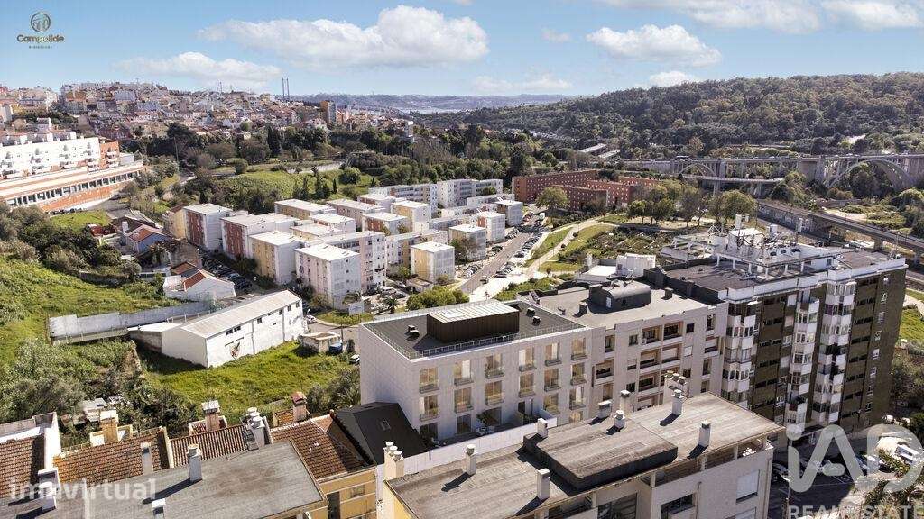 Apartamento T1 em Campolide de 60,00 m2 - Grande imagem: 2/13
