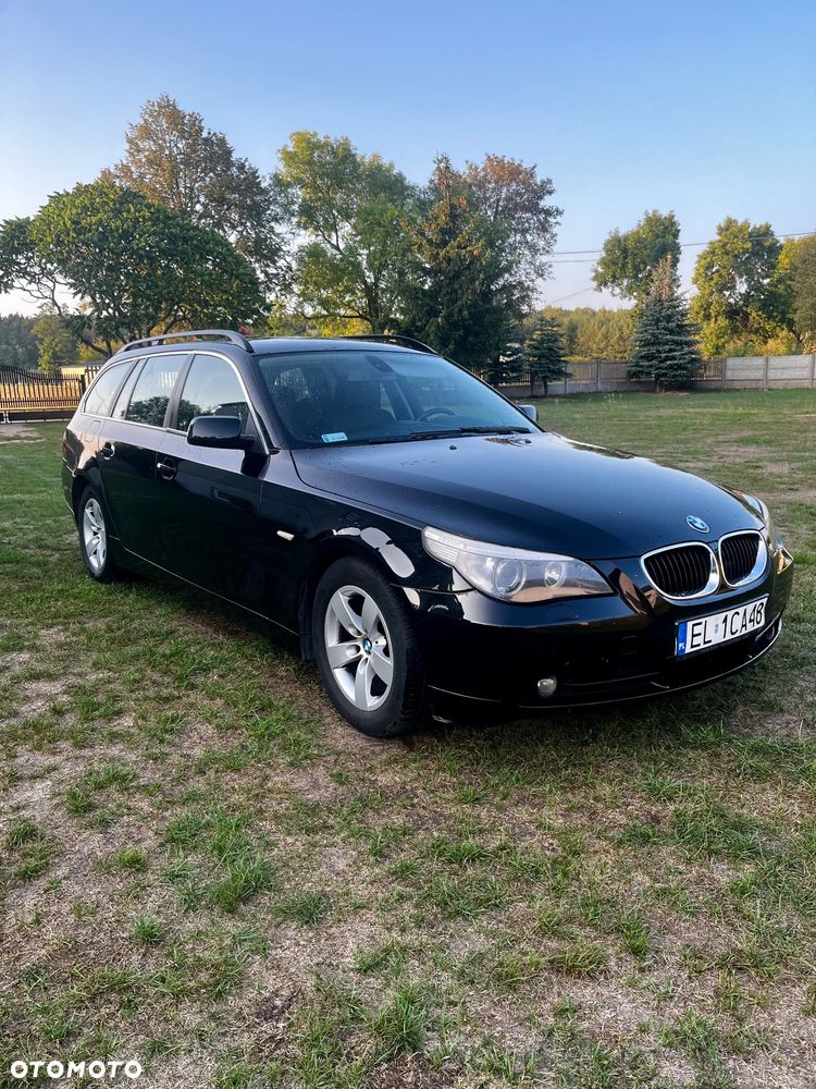 BMW Seria 5 523i - 7