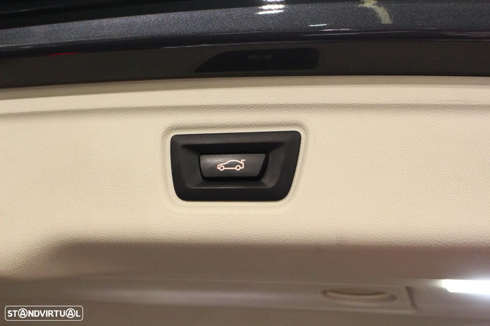 BMW 320 e Line Sport Auto - 18