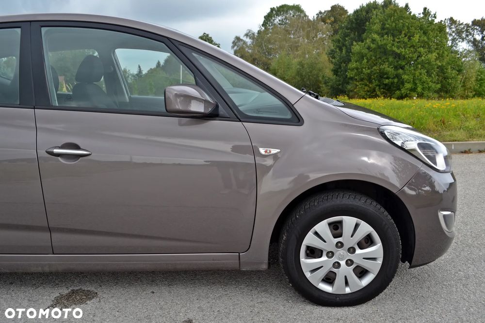 Hyundai ix20 - 10