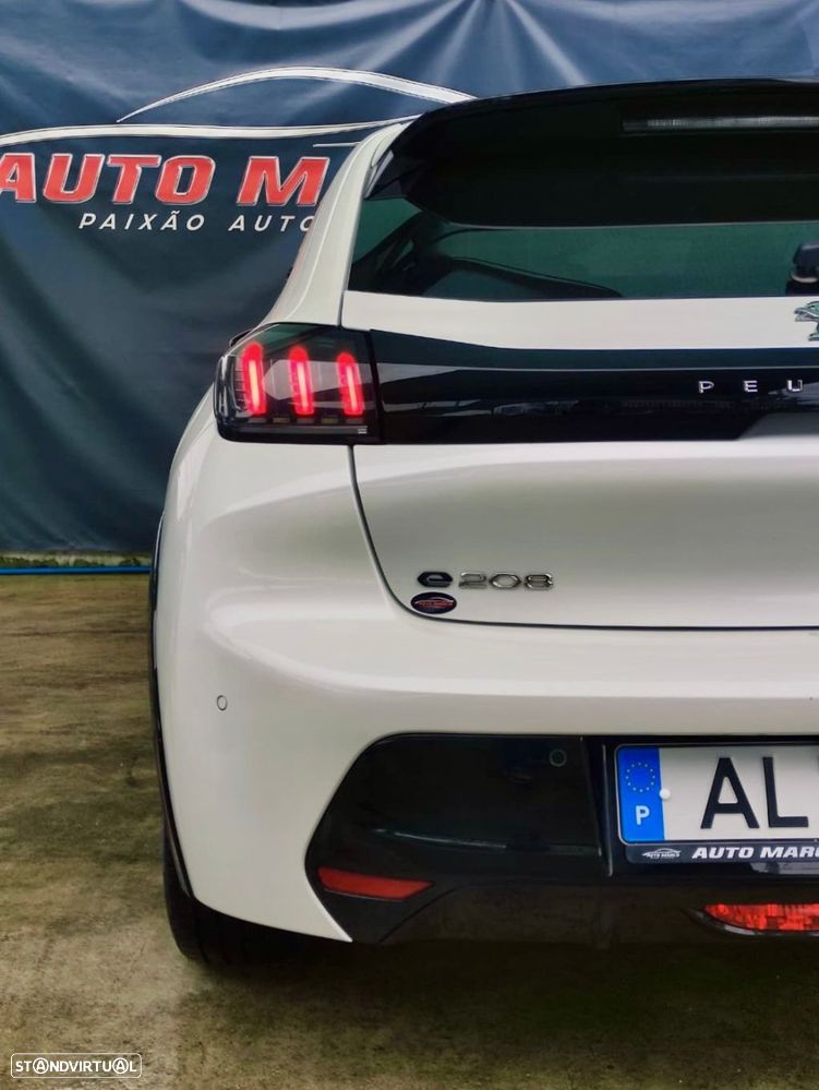 Peugeot e-208 50 kWh Allure - 5