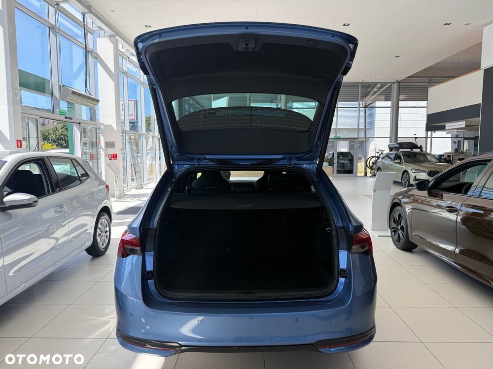 Skoda Octavia 1.5 TSI mHEV Sportline DSG - 9