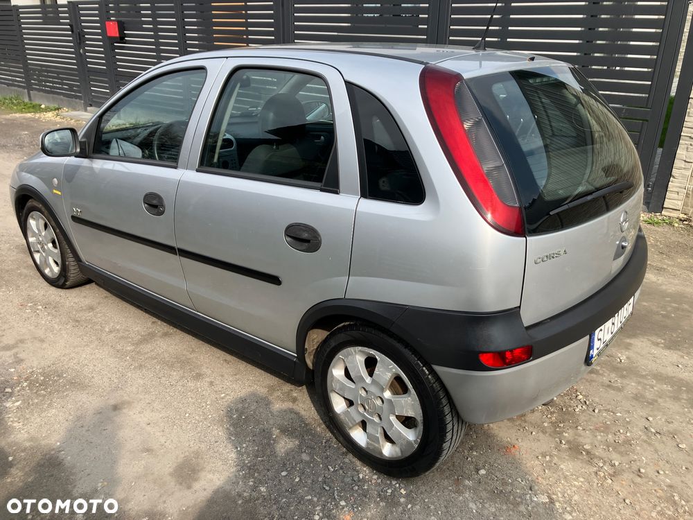 Opel Corsa 1.2 16V - 5