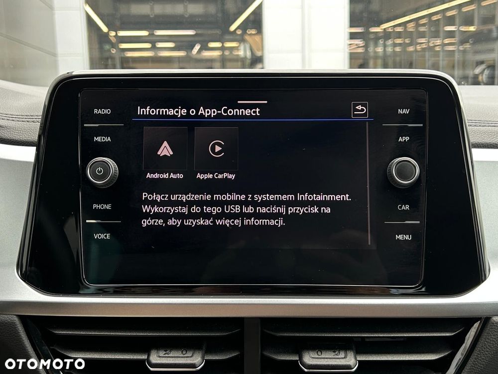 Volkswagen T-Roc 1.5 TSI Life Plus DSG - 30