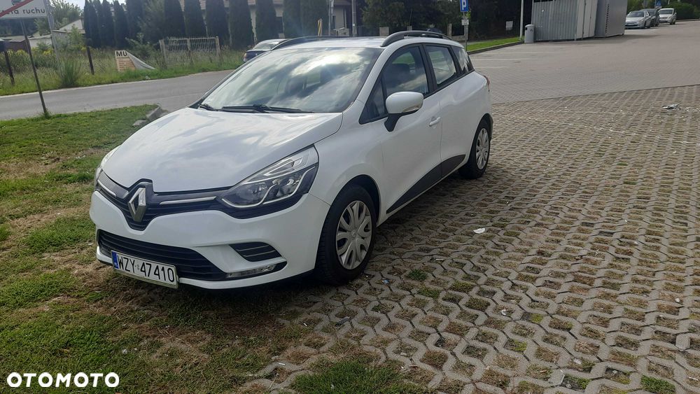 Renault Clio - 1