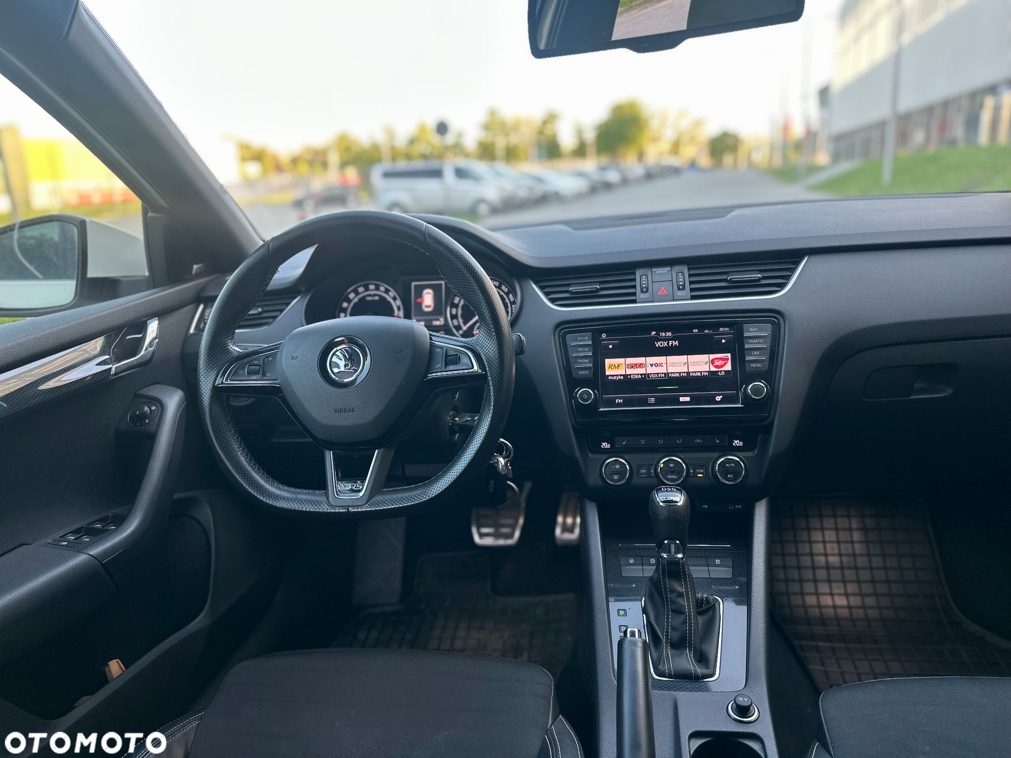 Skoda Octavia 2.0 TDI DSG RS - 17