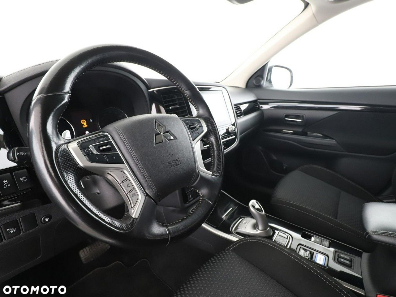Mitsubishi Outlander 2.4 4WD Plug-In Hybrid Spirit - 14