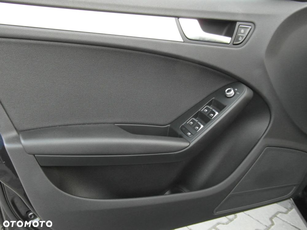 Audi A4 ver-2-0-tdi-dpf-attraction - 13