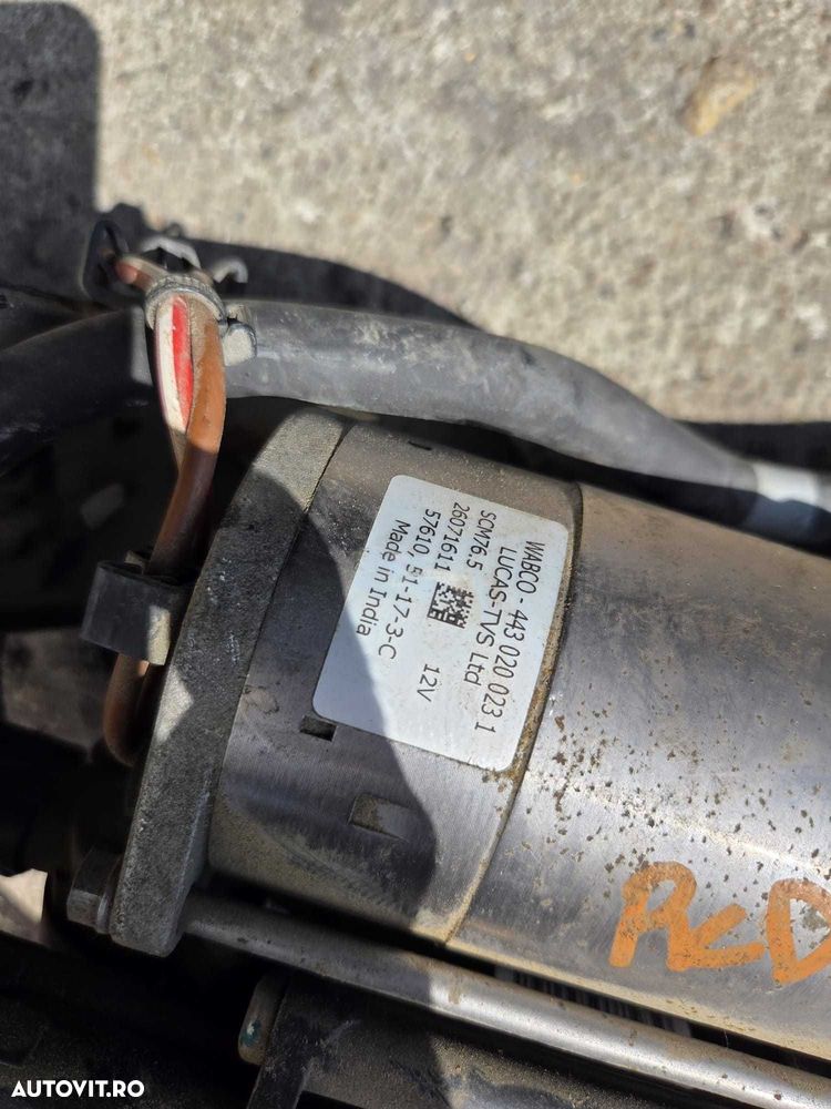 Compresor aer perne suspensie BMW X5 X6 F15 F16 cod 6875177 - 2