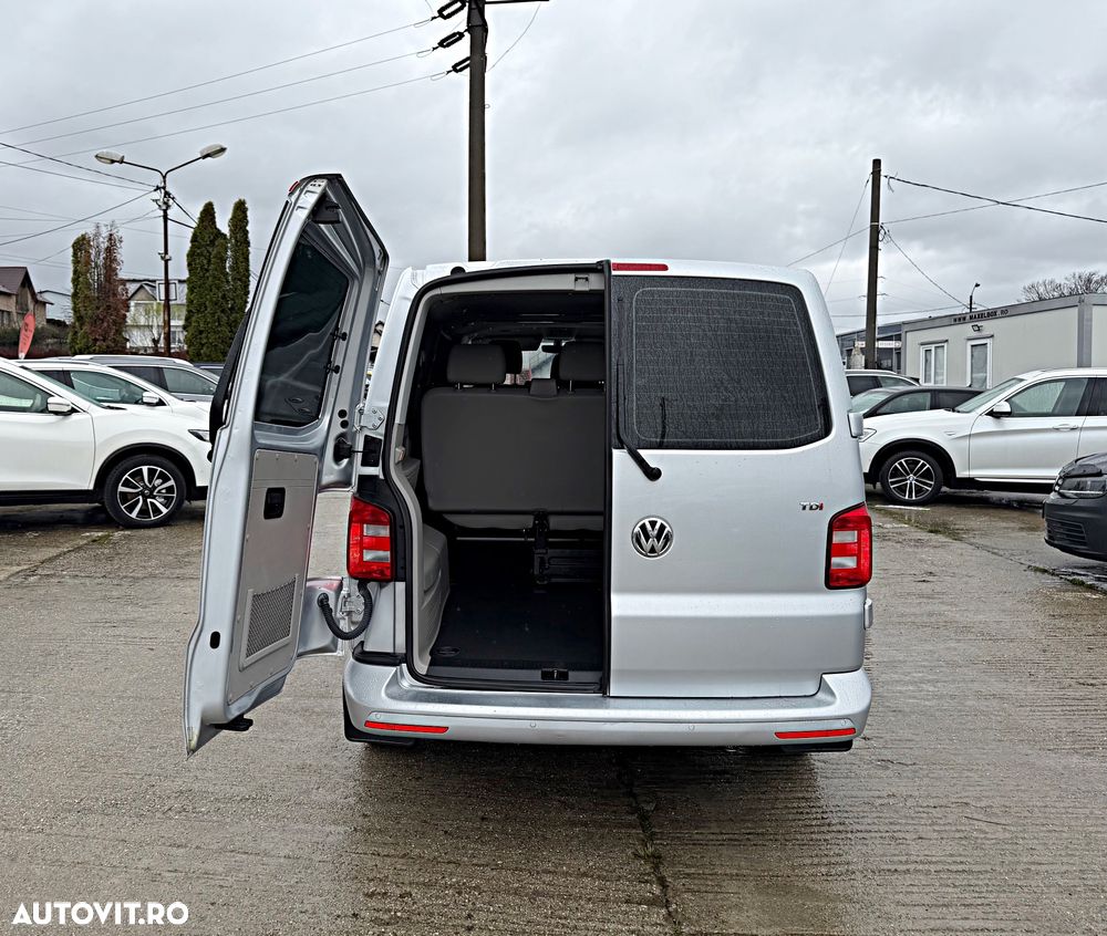 Volkswagen Caravelle - 14