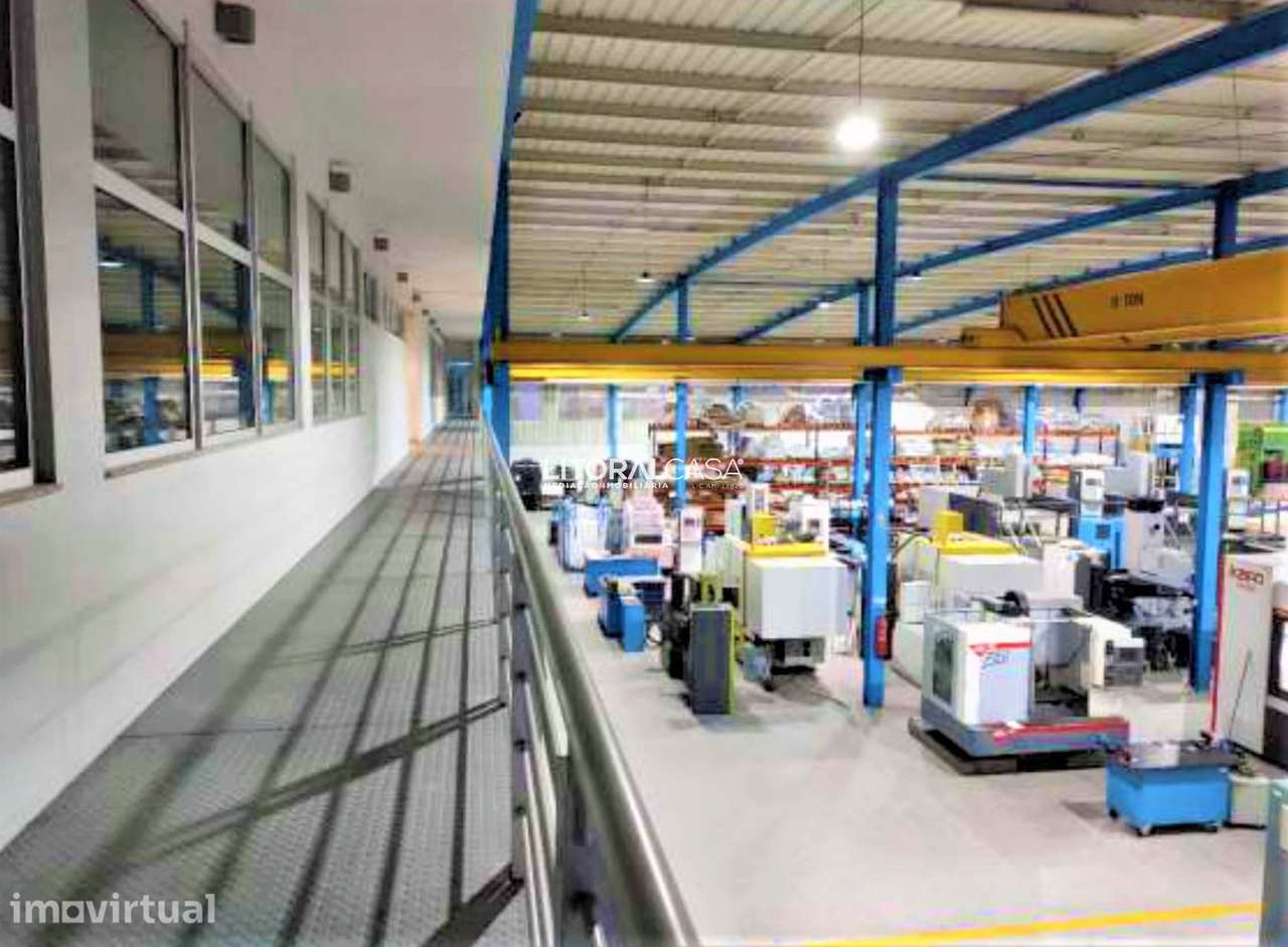Armazém Industrial - Área 6.029 m2 - Grande imagem: 3/38
