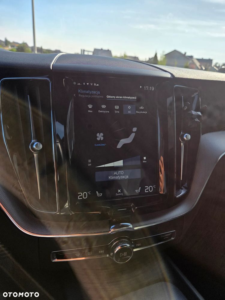 Volvo XC 60 - 15