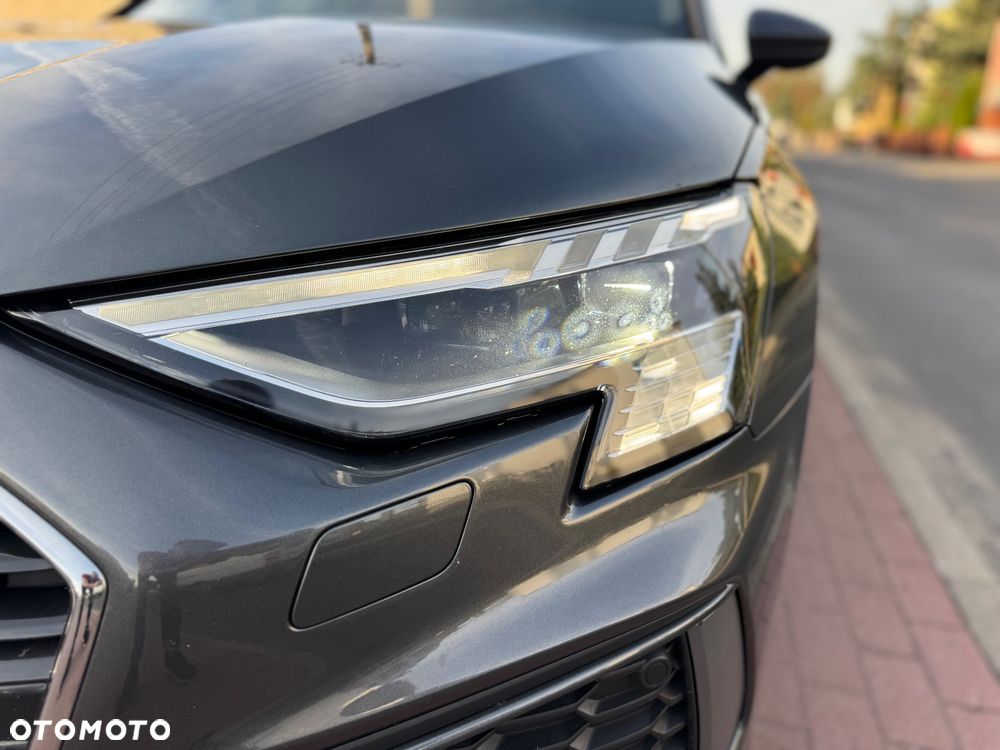 Audi A3 Sportback 1.4 TFSI e-tron S line Sportpaket - 12