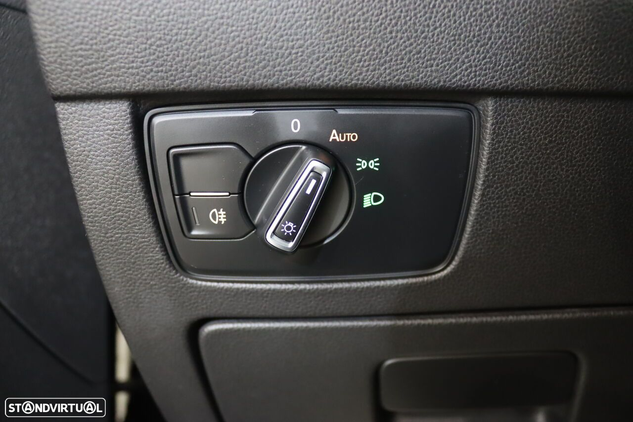 VW Passat Variant 1.4 TSI GTE Plug-in - 19
