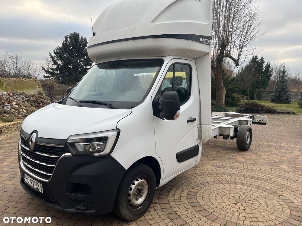 Renault Master - 1