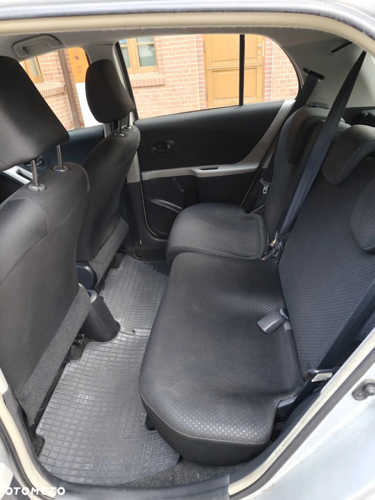 Toyota Yaris 1.33 VVT-i Edition - 5