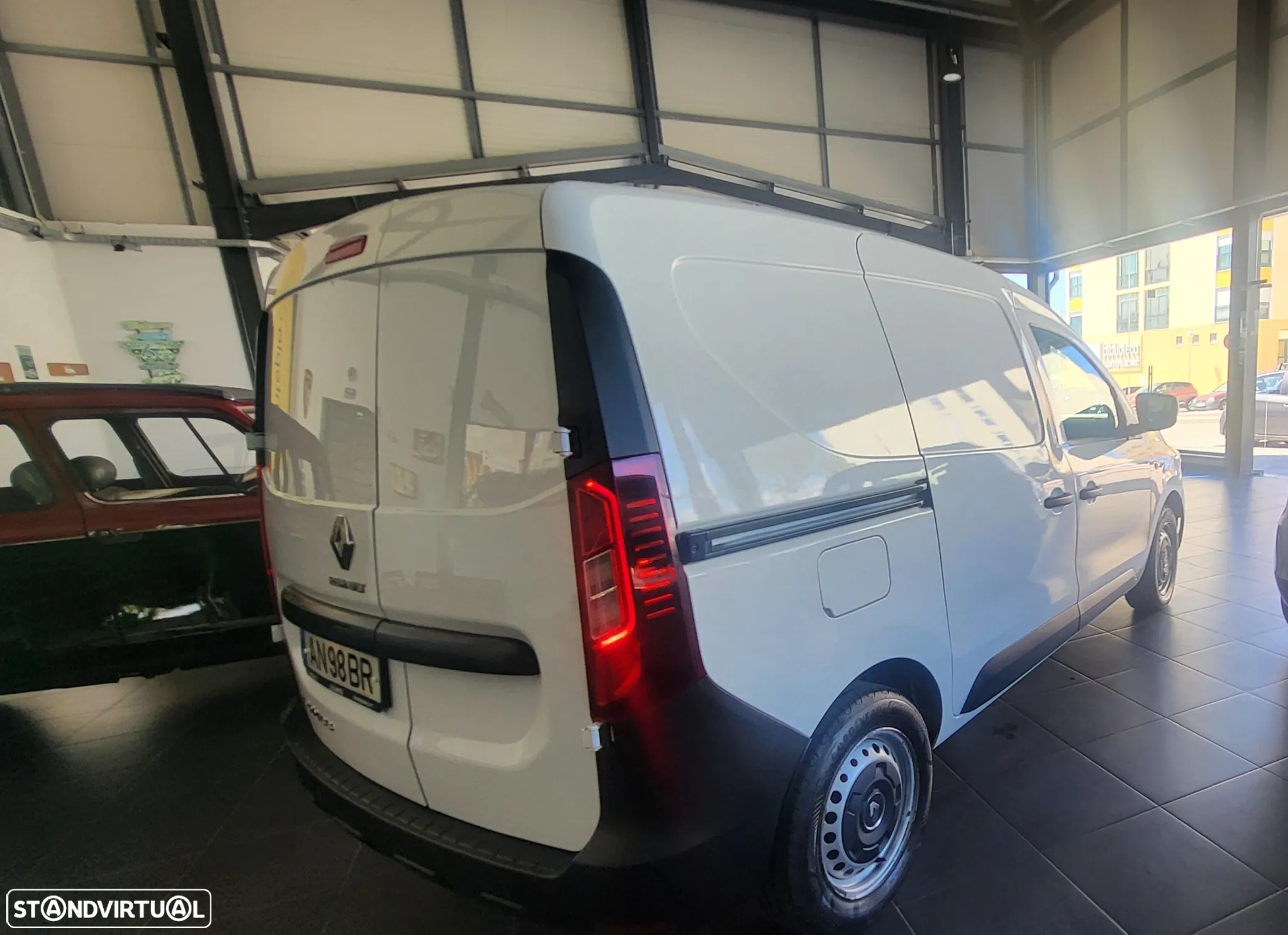 Renault EXPRESS - 5