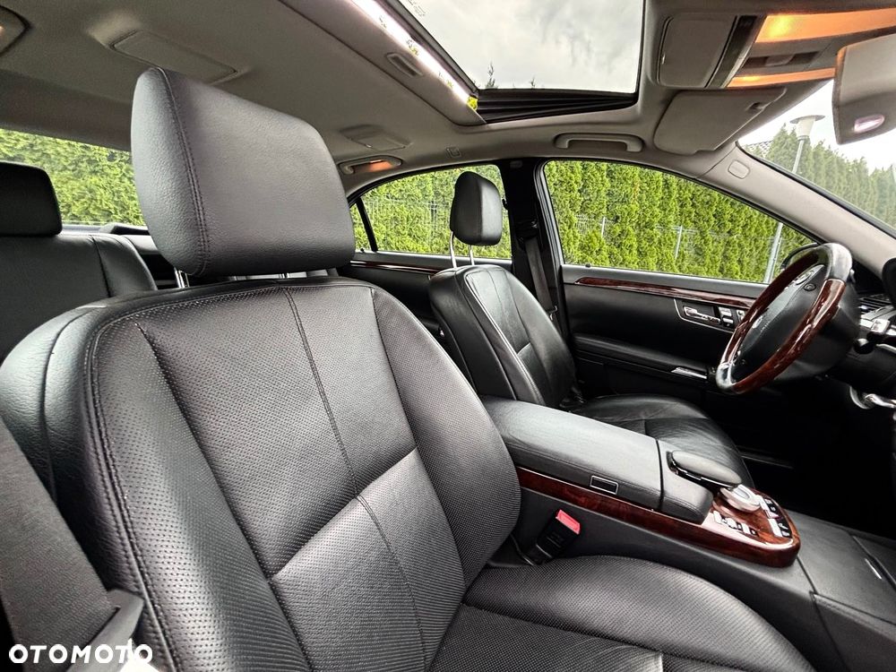 Mercedes-Benz Klasa S 350 4Matic 7G-TRONIC - 25
