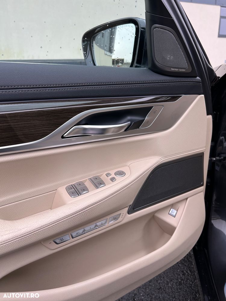 BMW Seria 7 730d - 10