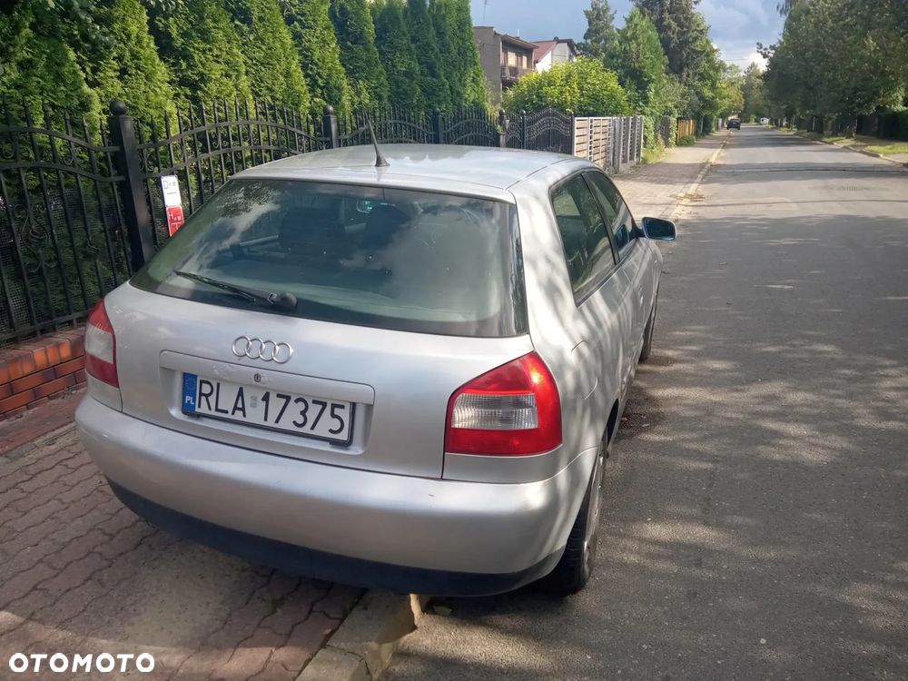 Audi A3 3-drzwiowe 1.8T Ambition - 5