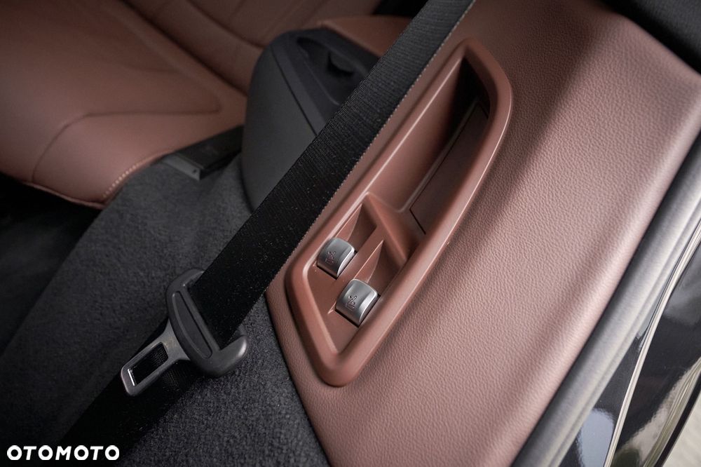 BMW X7 xDrive30d sport - 24