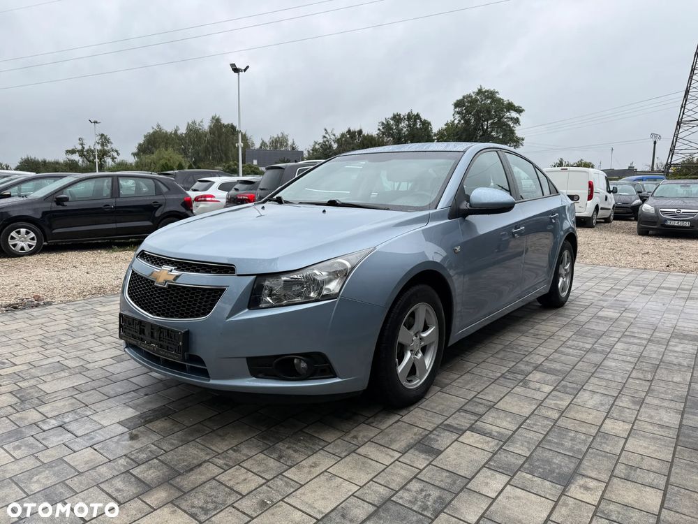 Chevrolet Cruze 1.6 LS - 2