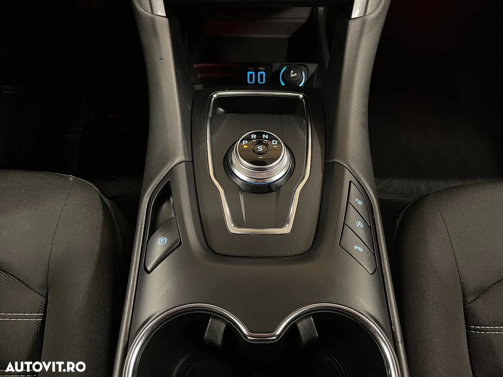 Ford Mondeo 2.0 TDCI Aut. Trend - 23